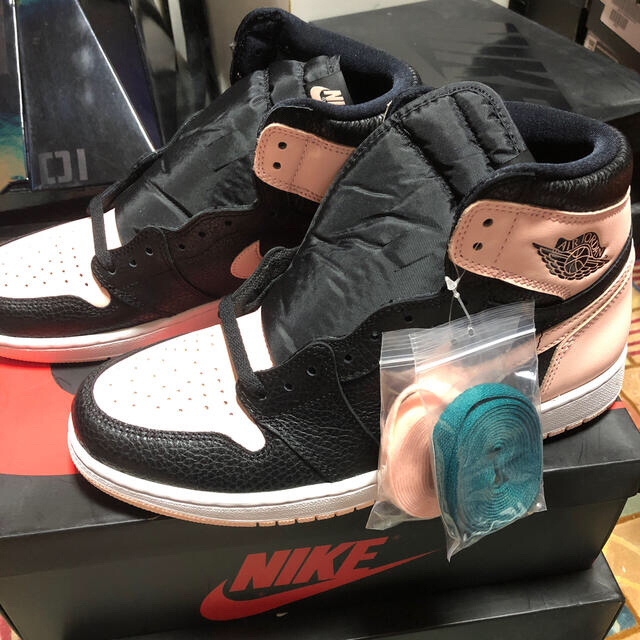 NIKE(ナイキ)の92エアジョーダン1レトロOG黒✖️ピンクsize US 10.0新品 メンズの靴/シューズ(スニーカー)の商品写真