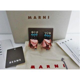 マルニ(Marni)の定価5.6万 MARNI フラワーモチーフ イヤリング 両耳 ピンク イタリア製(イヤリング)