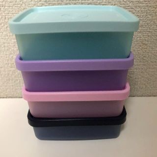 【新品未使用】Tupperware 容器 4個セット 送料無料(容器)