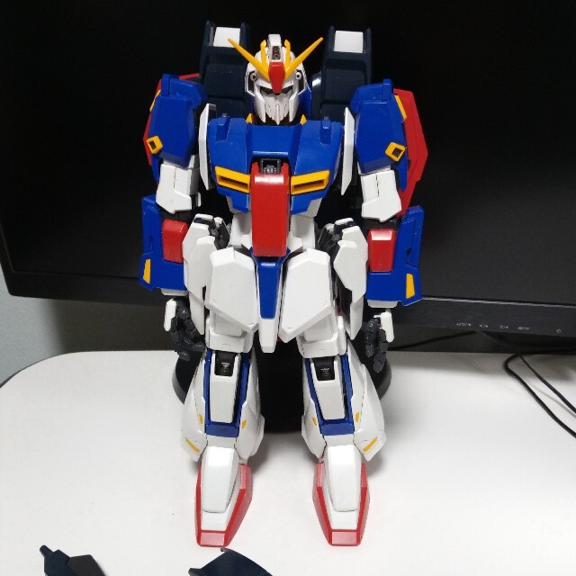 BANDAI(バンダイ)のPG パーフェクトグレード 1/60 Zガンダム 機動戦士ガンダムZ エンタメ/ホビーのおもちゃ/ぬいぐるみ(模型/プラモデル)の商品写真