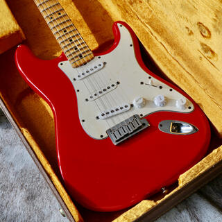 フェンダー(Fender)のFENDER 96 Yngwie Malmsteen Stratocaster(エレキギター)
