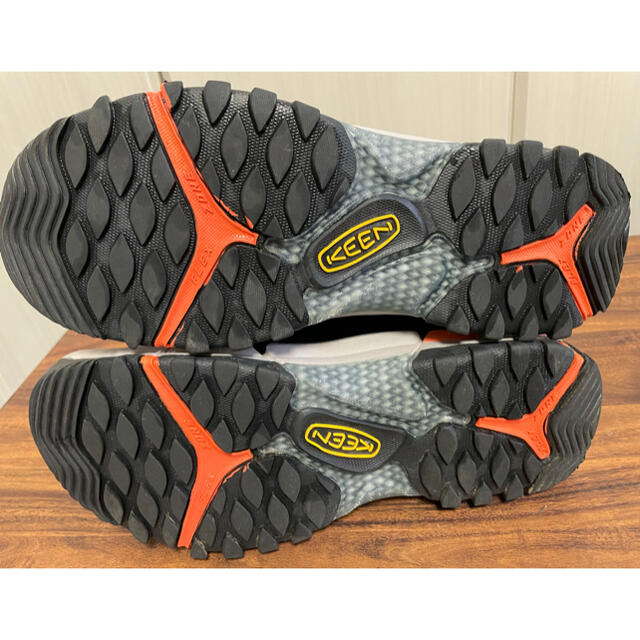 KEEN(キーン)のKEEN（キーン）メンズ　ハイキングシューズ  スポーツ/アウトドアのアウトドア(登山用品)の商品写真