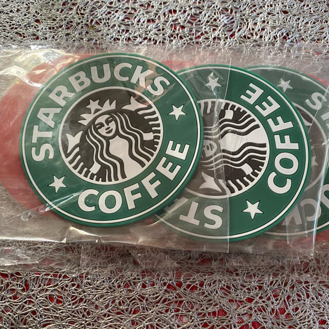 Starbucks Coffee(スターバックスコーヒー)のスターバックス　コースター　6枚 インテリア/住まい/日用品のキッチン/食器(テーブル用品)の商品写真