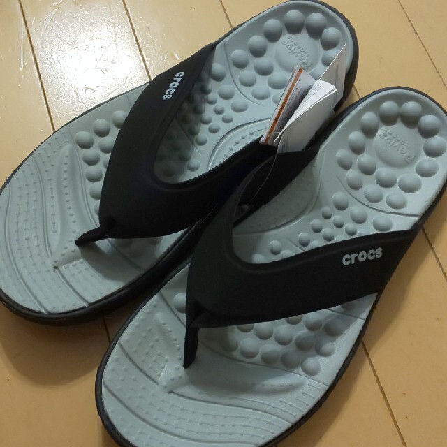 crocs(クロックス)のcrocs サンダル ビーサン 黒 29 メンズの靴/シューズ(サンダル)の商品写真