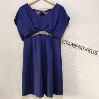 ストロベリーフィールズ(STRAWBERRY-FIELDS)の[美品]STRAWBERRY-FIELDS ワンピース ブルー(ひざ丈ワンピース)