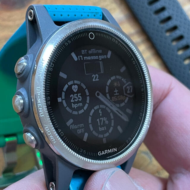 GARMIN(ガーミン)のGarmin fenix5s ガーミン　168535 メンズの時計(腕時計(デジタル))の商品写真