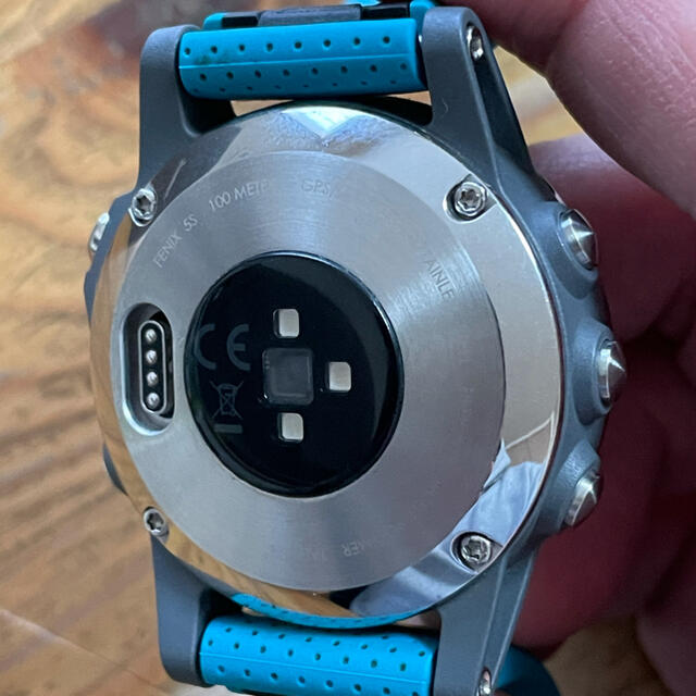 GARMIN(ガーミン)のGarmin fenix5s ガーミン　168535 メンズの時計(腕時計(デジタル))の商品写真
