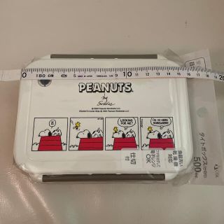 スヌーピー(SNOOPY)のスヌーピーお弁当箱　タイトボックス(弁当用品)