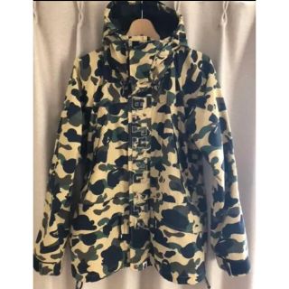 アベイシングエイプ(A BATHING APE)のAPE スノボジャケット M エイプ(マウンテンパーカー)