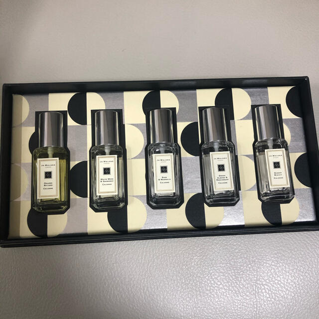 Jo Malone(ジョーマローン)のジョーマローン　クリスマス　コロンコレクション コスメ/美容の香水(ユニセックス)の商品写真