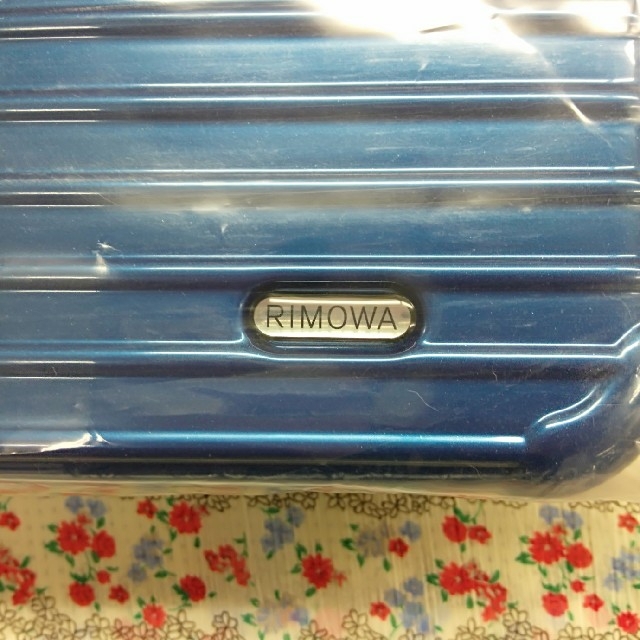 RIMOWA(リモワ)の【完全未開封】タイ国際航空　アメニティケース　リモワ   RIMOWA新ロゴ レディースのファッション小物(ポーチ)の商品写真