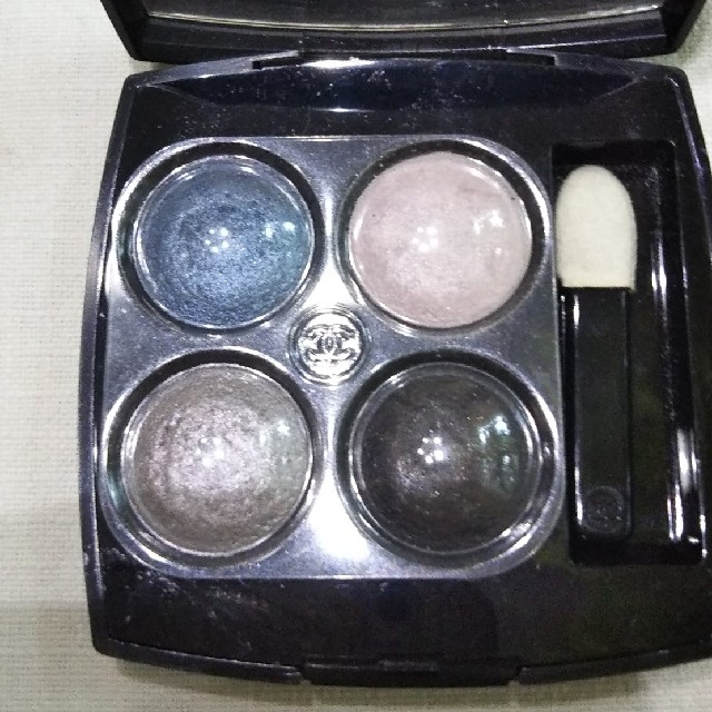 CHANEL(シャネル)のCHANEL   LES 4 OMBRES  アイシャドー コスメ/美容のベースメイク/化粧品(アイシャドウ)の商品写真