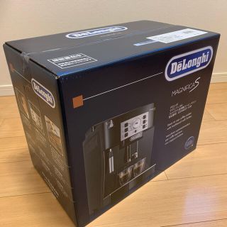 デロンギ(DeLonghi)の【新品未開封】デロンギ ECAM22112B マグニフィカS コーヒーメーカー(コーヒーメーカー)