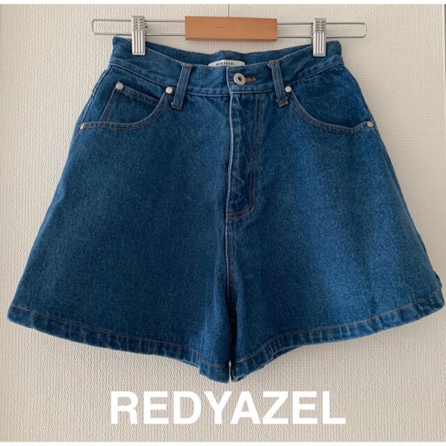 REDYAZEL(レディアゼル)の【売りつくしセール！！】REDYAZEL フレアショートパンツ レディースのパンツ(ショートパンツ)の商品写真