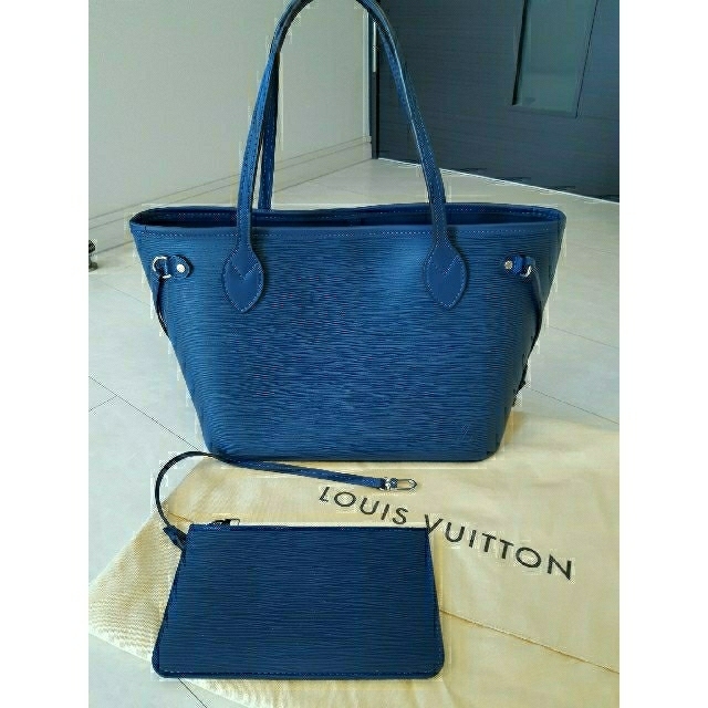 Louis Vuitton ルイヴィトン ネバーフル PM エピ 2022新発 50490円 www ...