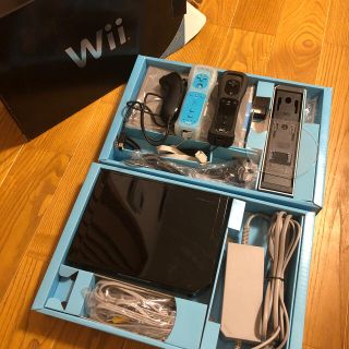 ウィー(Wii)のNintendo Wii RVL-S-KAAH ＋ソフト6本＋α(家庭用ゲーム機本体)