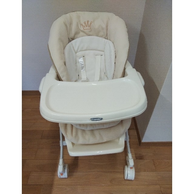 Combi コンビ ハイローチェア手動 新生児 4歳までの通販 By 可愛いアヒル S Shop コンビならラクマ Combi コンビ ハイローチェア手動 新生児 4歳までの通販 By 可愛いアヒル S Shop コンビならラクマ