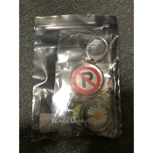 PEACEMINUSONE(ピースマイナスワン)の【はるおさん専用】peaceminusone key ring set #1 メンズのファッション小物(キーホルダー)の商品写真