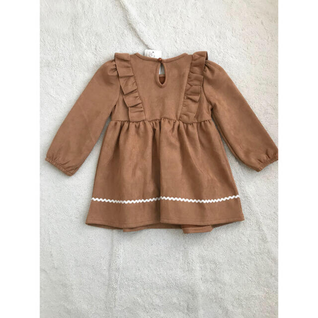 ベロア　ワンピース キッズ/ベビー/マタニティのキッズ服女の子用(90cm~)(ワンピース)の商品写真