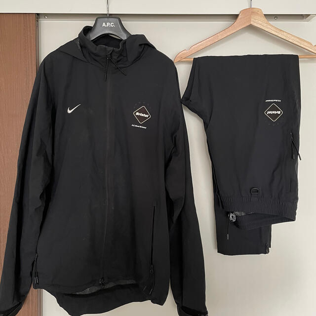 F.C.R.B.(エフシーアールビー)の名作　15aw FCRB×NIKE ウォームアップJKT メンズのジャケット/アウター(ナイロンジャケット)の商品写真