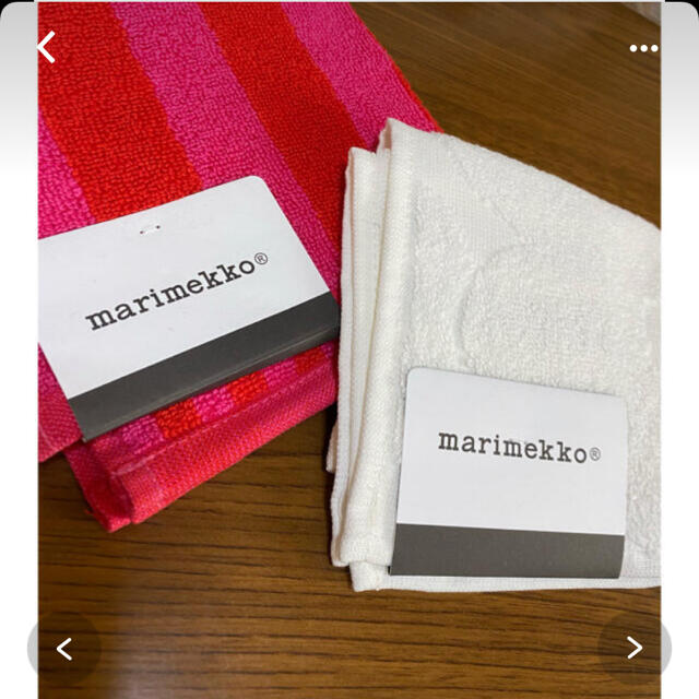 marimekko(マリメッコ)のマリメッコ ハンカチタオル2枚セット エンタメ/ホビーのエンタメ その他(その他)の商品写真