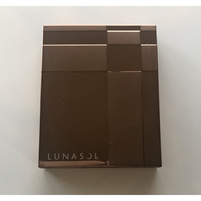 LUNASOL(ルナソル)のルナソル アイシャドウ スキンモデリングアイズ 01  Beige Beige コスメ/美容のベースメイク/化粧品(アイシャドウ)の商品写真