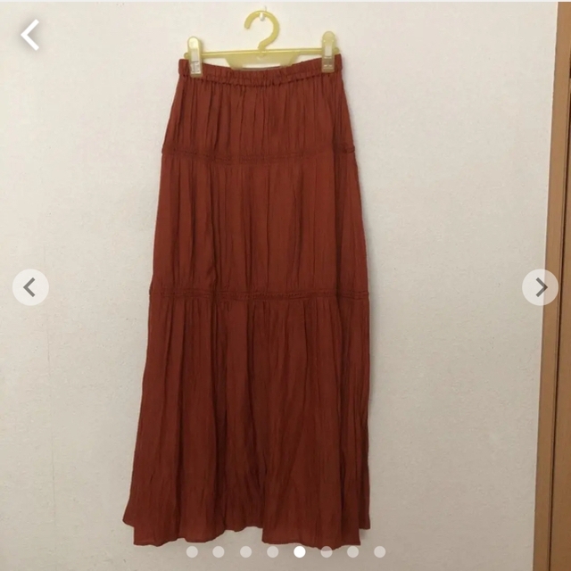 PROPORTION BODY DRESSING(プロポーションボディドレッシング)のボディドレ　ギャザーサテンティアードマキシスカート　ダークベージュ　2s レディースのスカート(ロングスカート)の商品写真