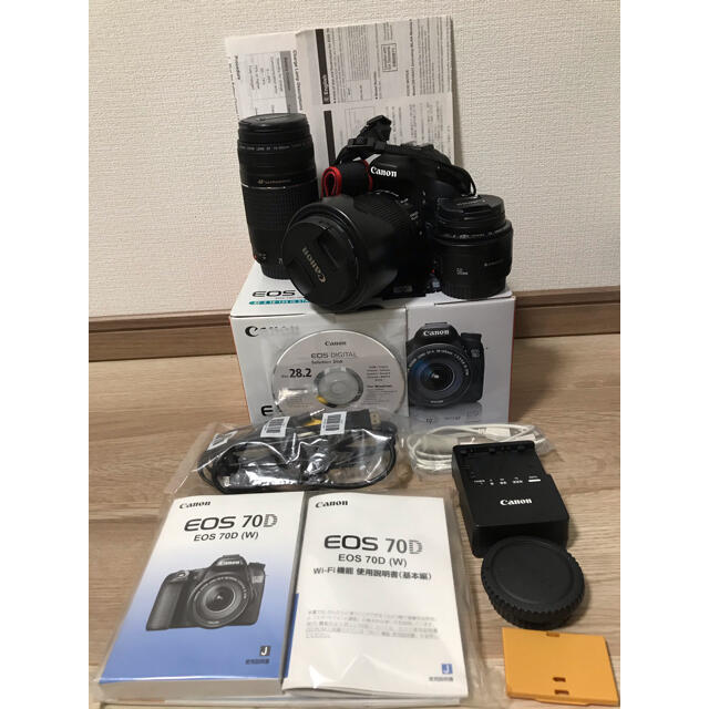 Canon EOS  70D