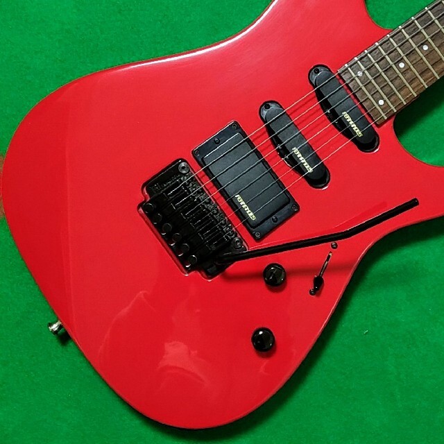 Fernandes(フェルナンデス)の【中古】フェルナンデス　FR-55 (Red)(90年代) 楽器のギター(エレキギター)の商品写真