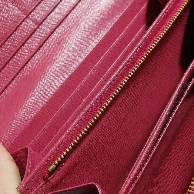 PRADA(プラダ)の【美品】PRADA プラダ サフィアーノ パスケース付き長財布■ピンク レディースのファッション小物(財布)の商品写真