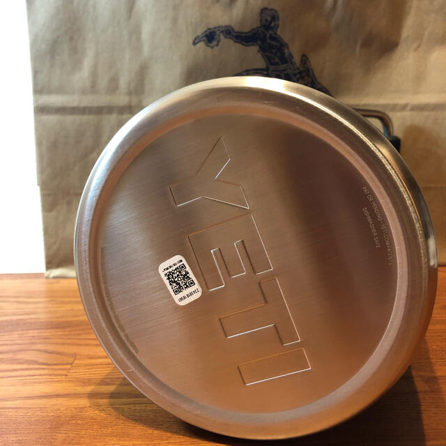 YETI HALF GALLON JUG / BLACK 55%以上節約 aleksandra-urman.ch