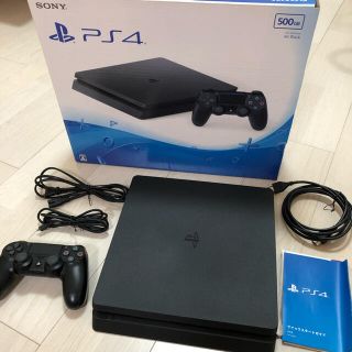 プレイステーション4(PlayStation4)のPS4 本体　CUH-2000A B01(家庭用ゲーム機本体)