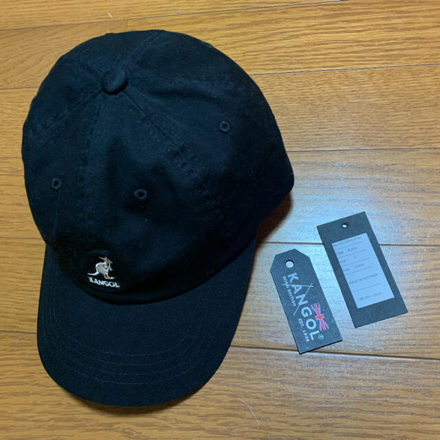 KANGOL(カンゴール)の未使用　KANGOL カンゴール　キャップ　ブラック　黒　レザー メンズの帽子(キャップ)の商品写真