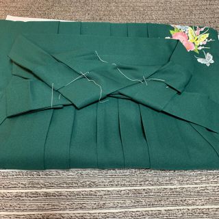 袴他お色あり　刺繍グリーンMサイズ91㎝今日だけお値下げ(着物)