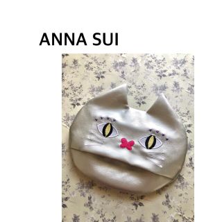 アナスイ(ANNA SUI)の⁎⋆*﻿アナスイ⁎⋆*﻿猫のファスナー付きティッシュポーチ　シルバー⁎⋆*﻿(ポーチ)