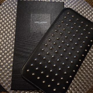 Saint Laurent サンローラン マイクロ スタッズ ラウンドファスナー 財布の通販 By Mau サンローランならラクマ