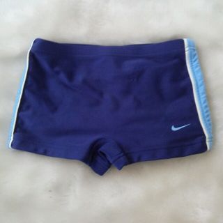 ナイキ(NIKE)のナイキ　水着　100(水着)