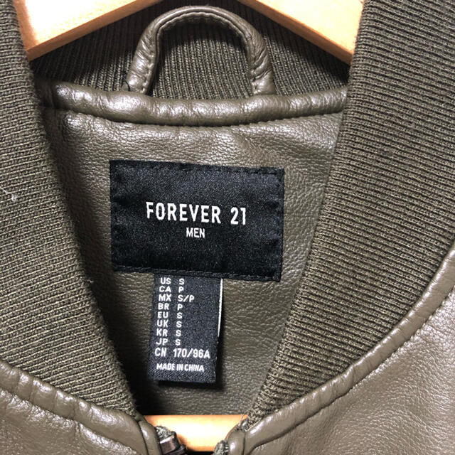 FOREVER 21(フォーエバートゥエンティーワン)のFOREVER21 レザージャケット メンズ　 メンズのジャケット/アウター(レザージャケット)の商品写真