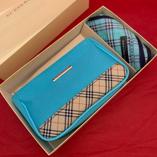 バーバリー(BURBERRY) ハンカチ ポーチ(レディース)の通販 73点