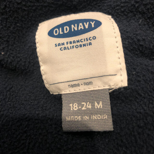 Old Navy(オールドネイビー)の中綿ベスト　90cm キッズ/ベビー/マタニティのキッズ服男の子用(90cm~)(ジャケット/上着)の商品写真