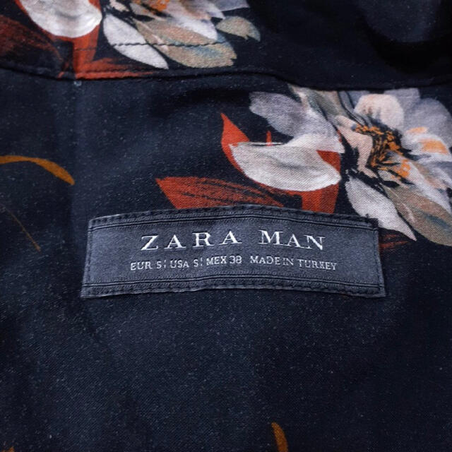 ZARA(ザラ)の【used品】ZARA MAN　メンズ 長袖シャツ　花柄  厚手 サイズ38 メンズのトップス(シャツ)の商品写真