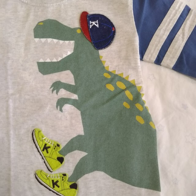 kladskap(クレードスコープ)のkladskap 恐竜ロンT 100 キッズ/ベビー/マタニティのキッズ服男の子用(90cm~)(Tシャツ/カットソー)の商品写真