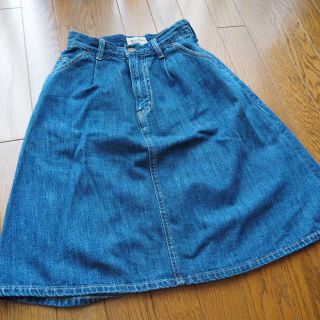 マウジー(moussy)のmoussy フレアデニムスカート BLU(ひざ丈スカート)