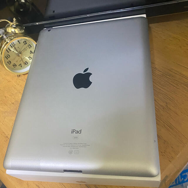 準美品　iPad2 32GB  WiFiモデル　アイパッド　第2世代 1