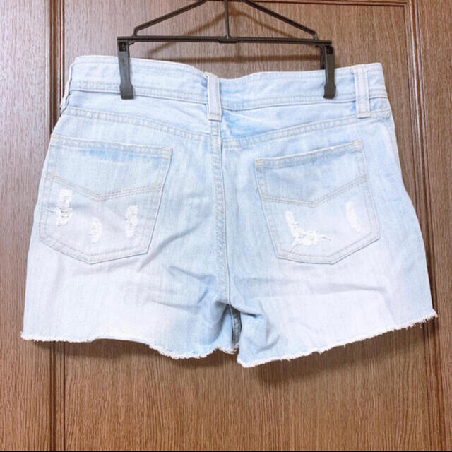デニムショートパンツ ダメージ スタッズの通販 By Miku Shop ラクマ デニムショートパンツ ダメージ スタッズの通販 By Miku Shop ラクマ