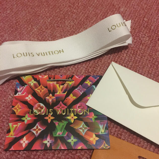 LOUIS VUITTON(ルイヴィトン)のルイ・ヴィトン  メッセージカード・ラッピングリボン ハンドメイドの文具/ステーショナリー(カード/レター/ラッピング)の商品写真