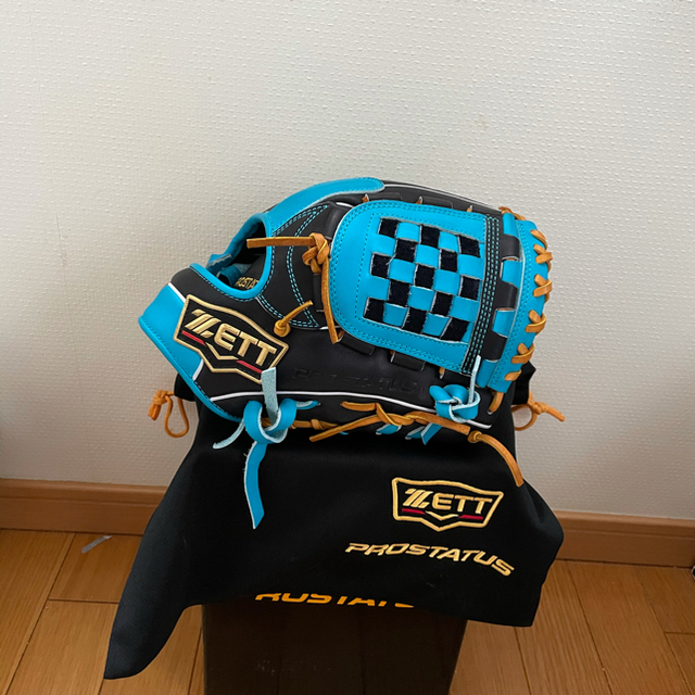 ZETT(ゼット)のゼットプロステイタス軟式オーダーグラブ スポーツ/アウトドアの野球(グローブ)の商品写真