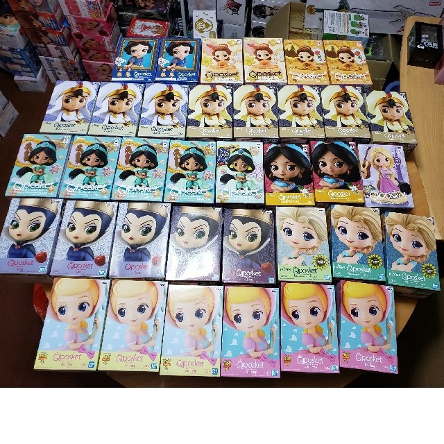 Disney(ディズニー)のキューポスケット　まとめ売り　ディズニーなど エンタメ/ホビーのおもちゃ/ぬいぐるみ(キャラクターグッズ)の商品写真