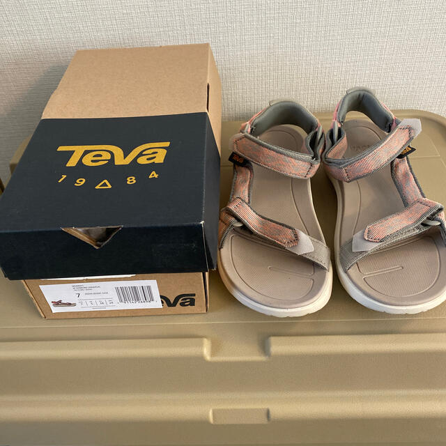 Teva(テバ)のTeva レディース サンダル レディースの靴/シューズ(サンダル)の商品写真