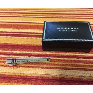 BURBERRY BLACK LABEL(ネクタイピン)のフリマアイテム一覧 BURBERRY BLACK LABEL(ネクタイピン)のフリマアイテム一覧